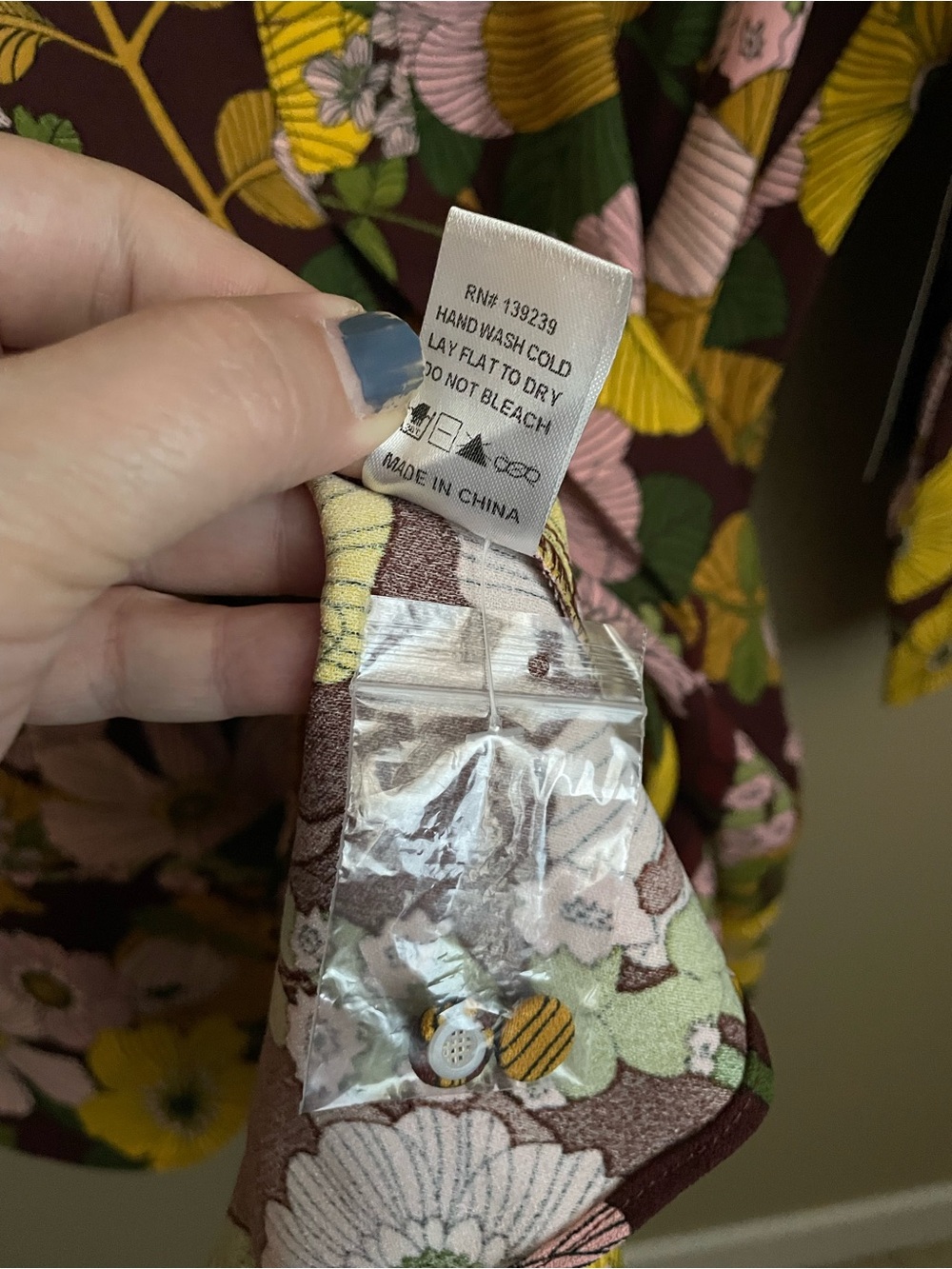 Tuckernuck NWT retro floral crepe Callahan shirt dress boho maximalist sz XL - Picture 9 of 13